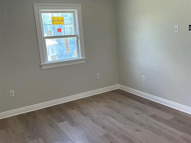 4 Glen Ct — Photo 17