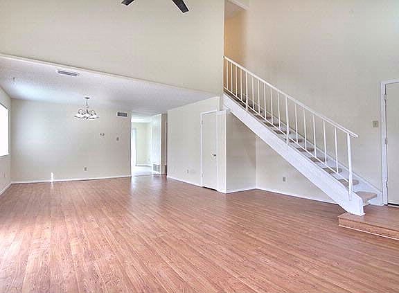 4th image of 1721 Arvada Dr