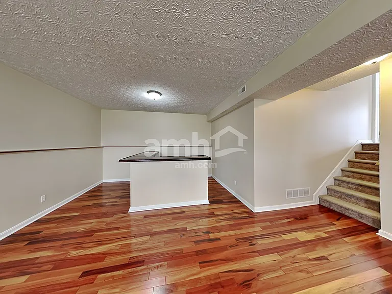 10136 Corona Ln — Photo 11