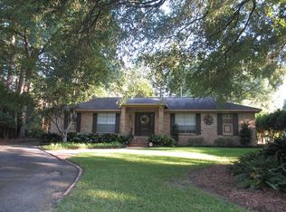 4551 Hillview Dr, Mobile, AL 36609