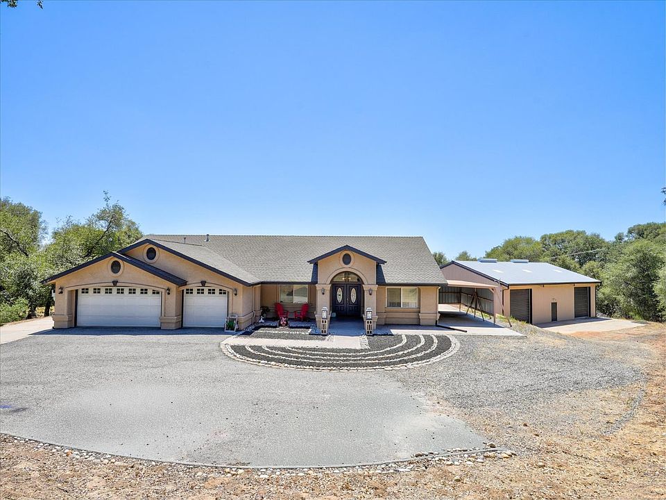 1st image of 34387 Summerhill Ln