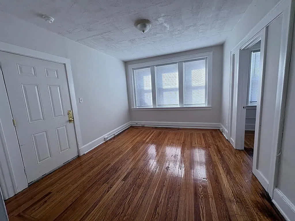 2 bed, $1,450 — Photo 2