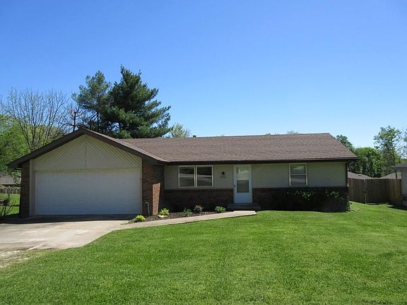 2nd image of 5816 S Lilac Ln