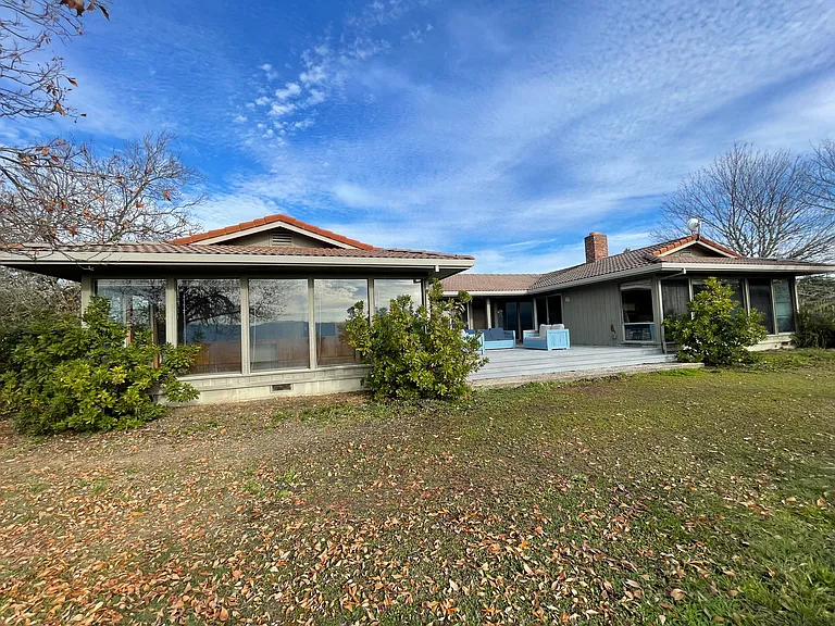 24401 Rich Ranch Rd — Photo 24