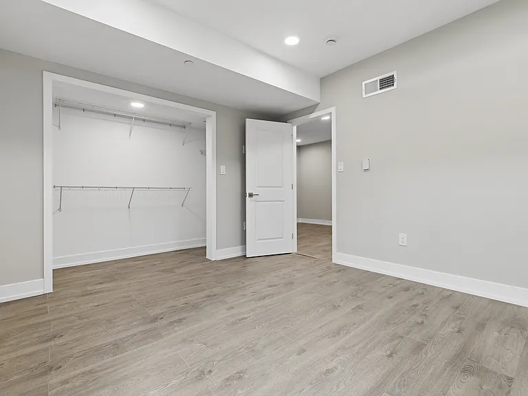 1111 S 24th St #103 — Photo 26