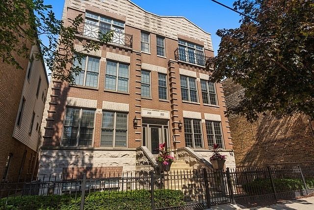1st image of 2520 N Southport Ave #1N