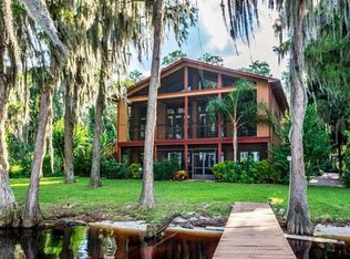 9006 Edgewater Dr, Clermont, FL 34711