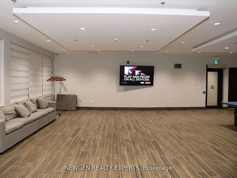 725 Don Mills Rd #1903 — Photo 38