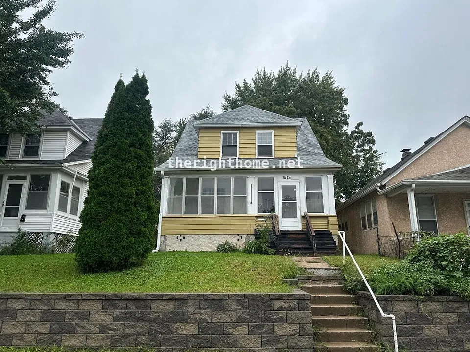 1518 S 25th St