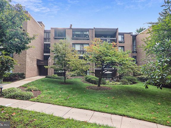 2nd image of 4956 Sentinel Dr #9-104