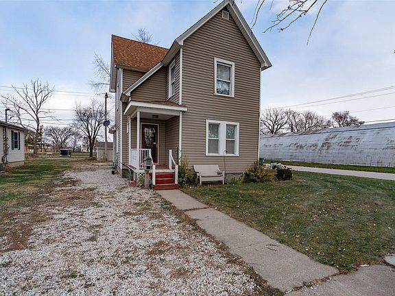 2nd image of 501 W Grant Ave
