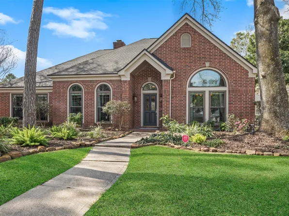 18711 Leisure Place Dr, Humble, TX 77346