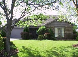 8933 Smokey Hill Pl, Fort Wayne, IN 46804