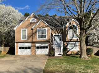 4958 Baker Plantation Dr, Acworth, GA 30101