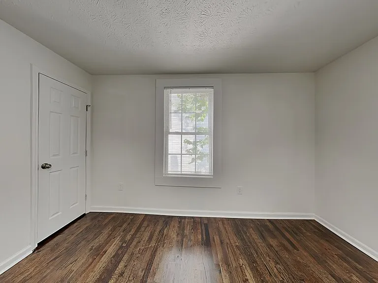 805 Spencer St NW — Photo 6