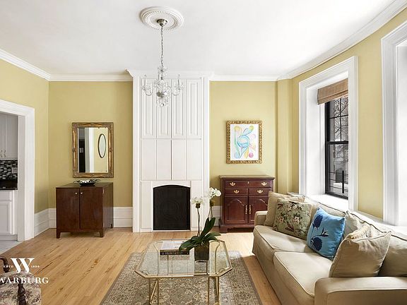 2nd image of 9 E 97th St APT 2A