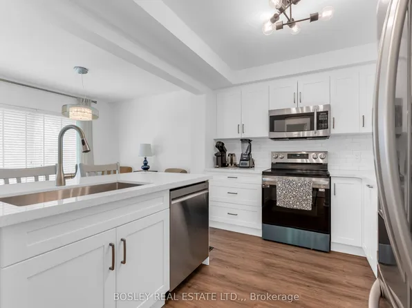 26 Chicory Cres, Saint Catharines, ON L2R 0A5