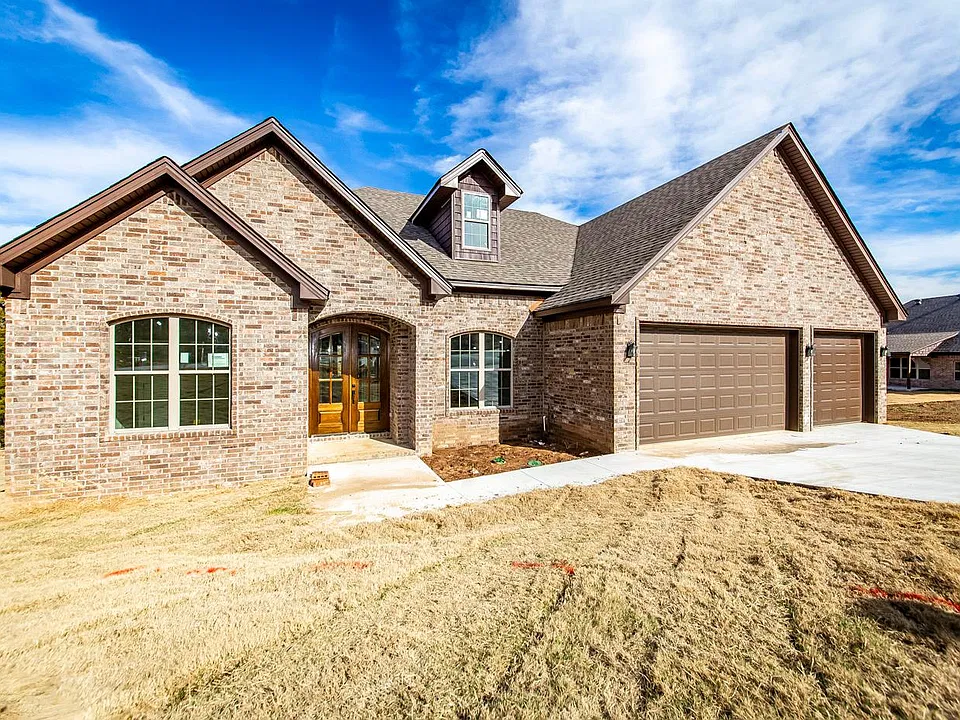 17304 Hollow Pine Dr