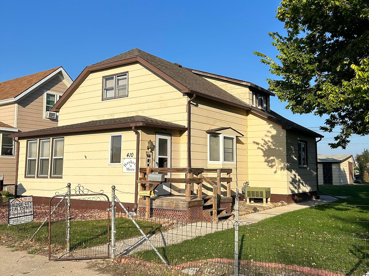 410 3rd Ave E, Mobridge, SD 57601 Zillow