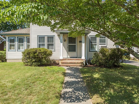 2nd image of 227 Fishel Ave