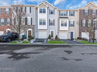 213 Chickadee Ct #1000, Freehold, NJ 07728