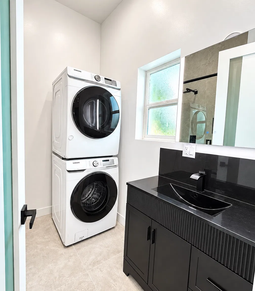 1 bed, 400 sqft, $2,000 — Photo 4