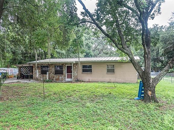 2nd image of 116 Skywood Dr