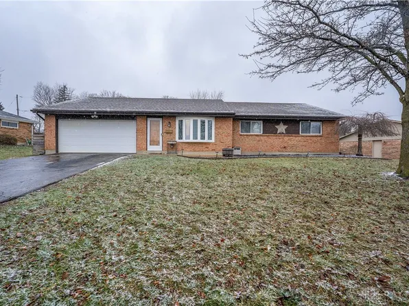 1107 Wollenhaupt Dr, Vandalia, OH 45377