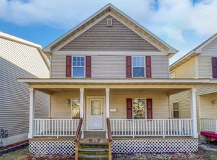 292 Burgess St, Saint Paul, MN 55117