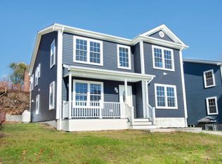490 Alba Ave #1, Bridgeport, CT 06606