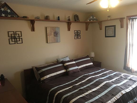 Upstairs BR SE