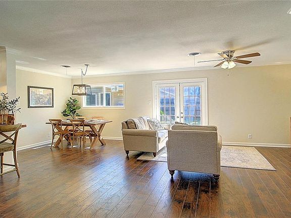 4th image of 4438 Driftwood Pl