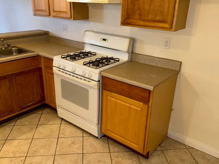 4332 Tara Ave #B — Photo 15