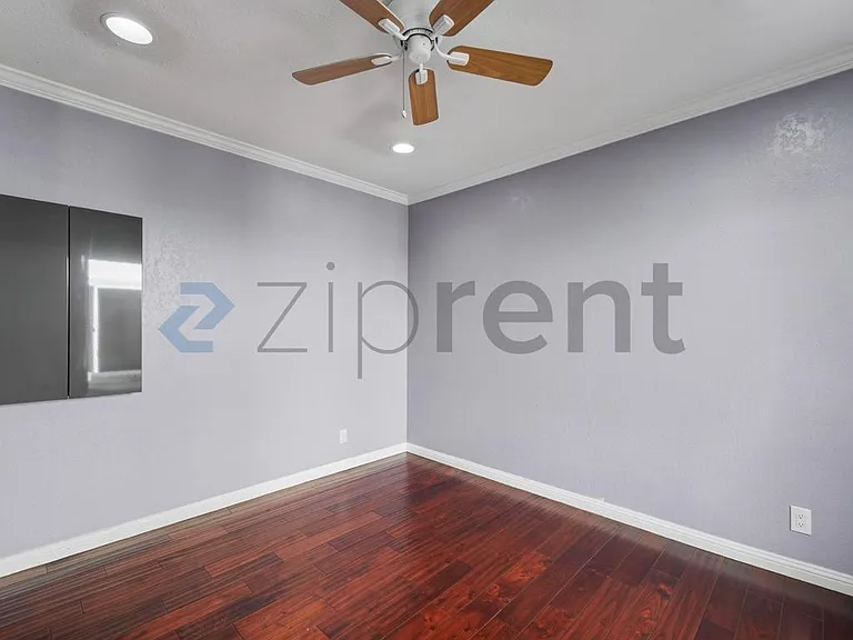 38071 Edward Ave — Photo 24