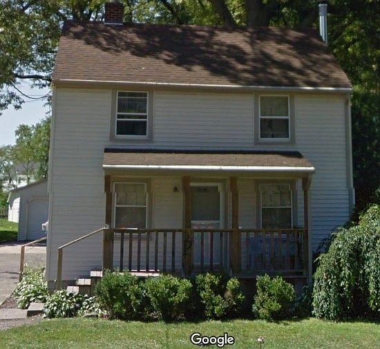 1st image of 136 Helen Ave