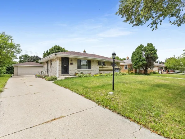 5737 N 80th STREET, Milwaukee, WI 53218