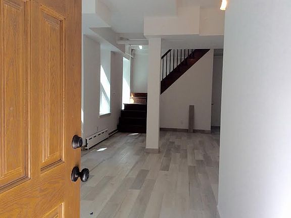 4th image of 110 W 69th St APT 1D