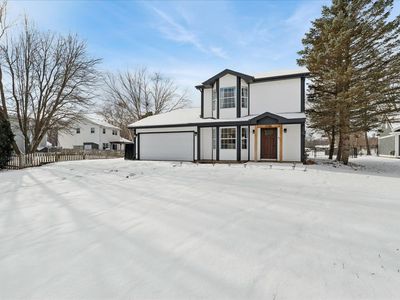 3727 Hale Ln, Island Lake, IL, 60042