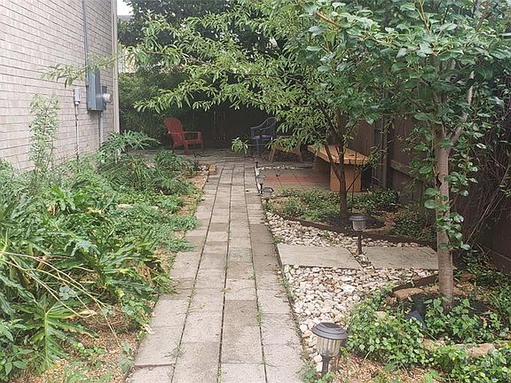 3rd image of 12215 Ella Lee Ln