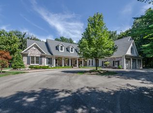 7574 Morningside Dr, Indianapolis, IN