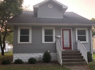 1015 S 6th Ave, Kankakee, IL 60901