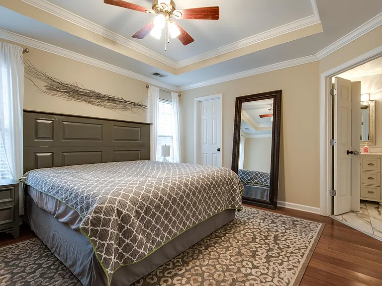 118 Carriage Ct — Photo 13