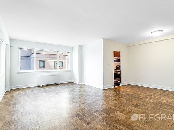 3rd image of 200 E 71st St APT 20F