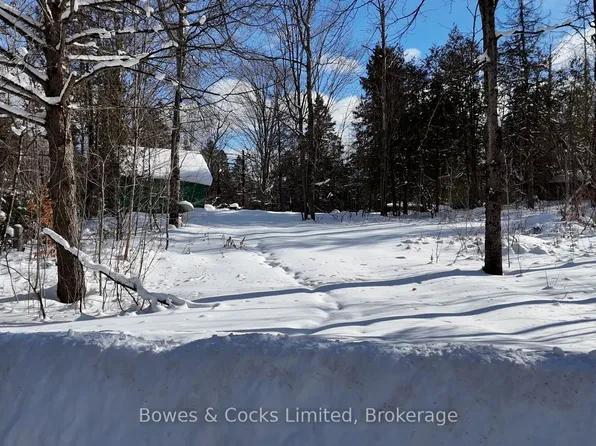 77 Felbers Rd, Tudor And Cashel, ON K0K 1Y0