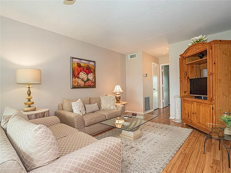 43 Vista Gardens Trl #205 — Photo 2