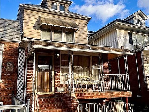 3rd image of 1211 E 48th St