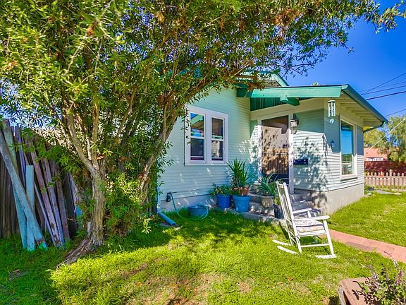 3rd image of 4588 Wilson Ave