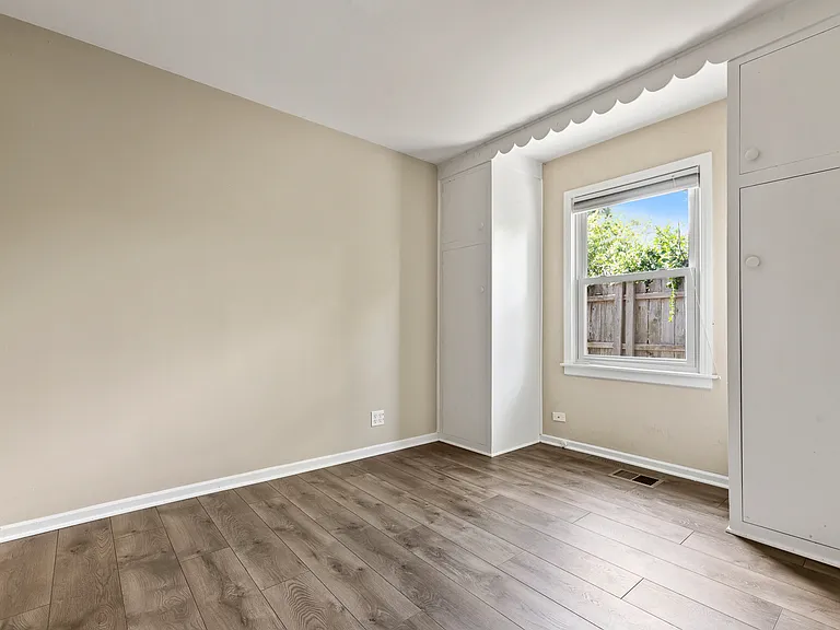 1514 N Washington St — Photo 17
