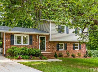 104 Cougar Ct, Cary, NC 27513