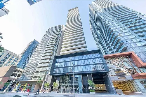 28 Wellesley St E #2703 Photo 1